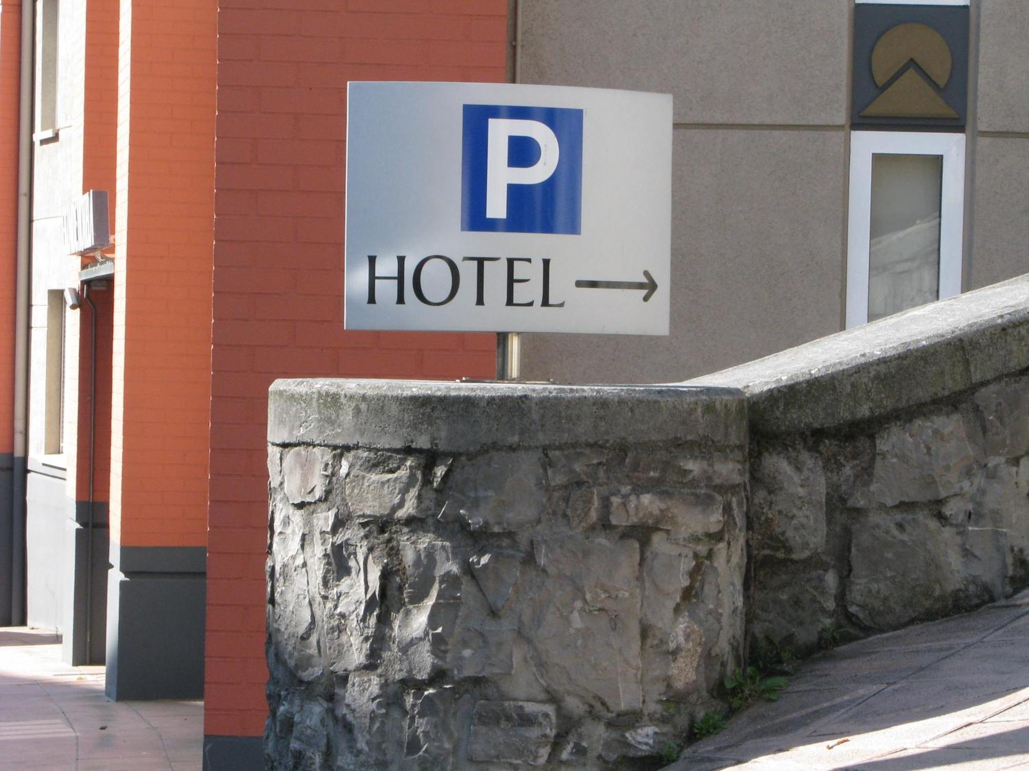 Hotel Elizalde Oiartzun Exterior foto